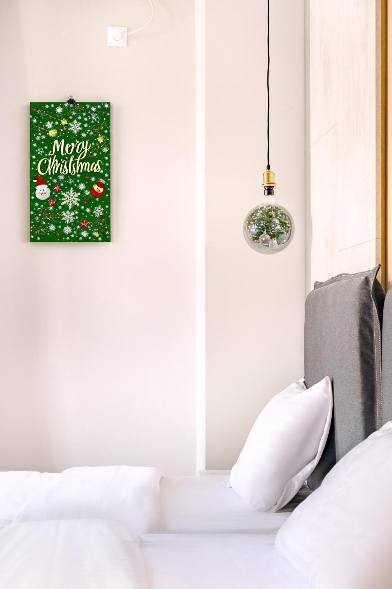 Piccolo Mondo By Citybookings Bukares Bagian luar foto