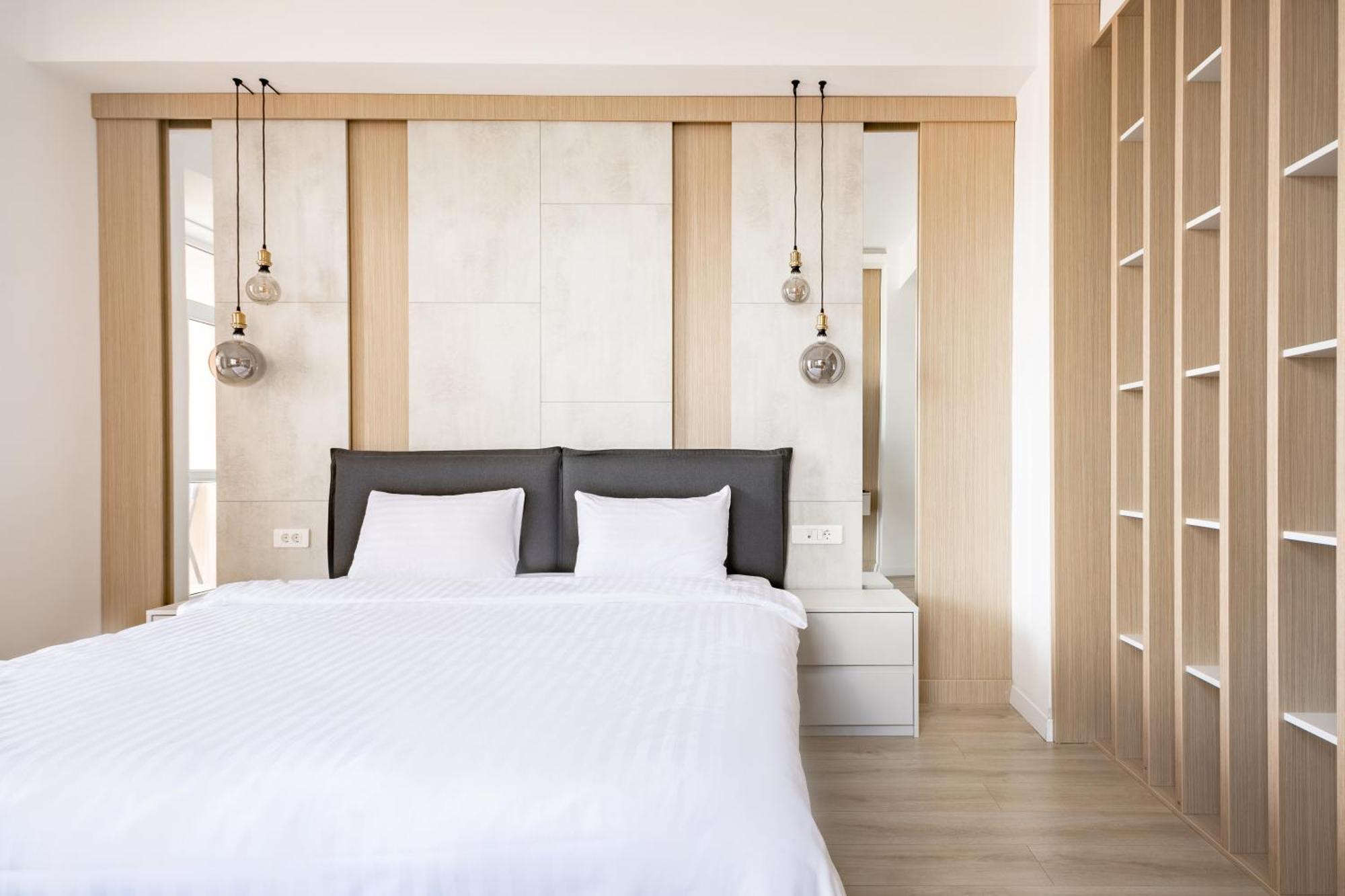 Piccolo Mondo By Citybookings Bukares Bagian luar foto