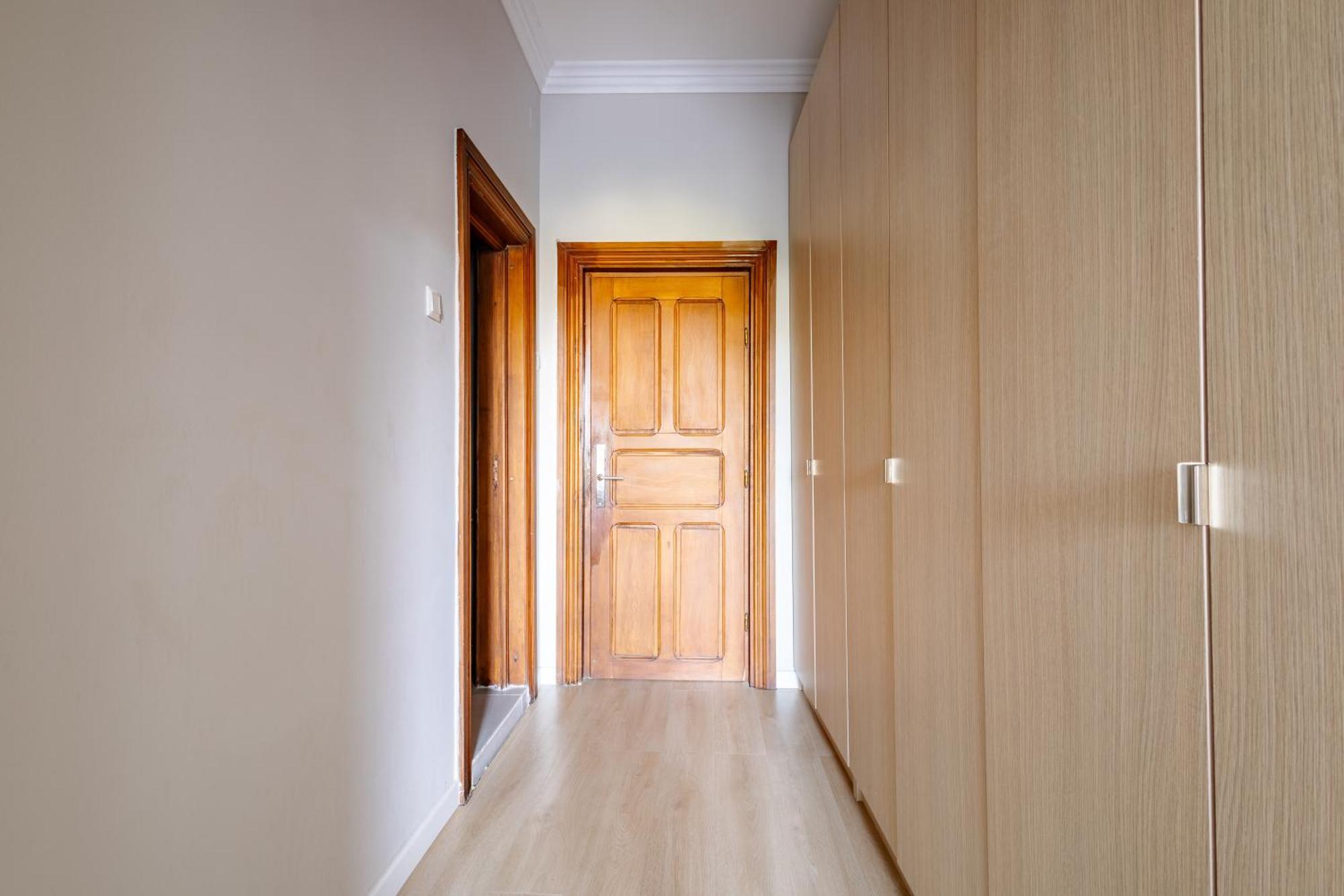 Piccolo Mondo By Citybookings Bukares Ruang foto